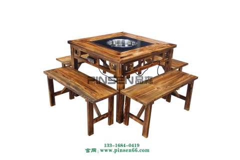 無煙火鍋?zhàn)篮蛡鹘y(tǒng)火鍋?zhàn)滥銜?huì)選擇哪個(gè)？
